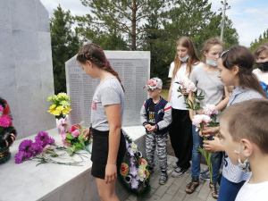«Пусть Свечи Памяти горят!»