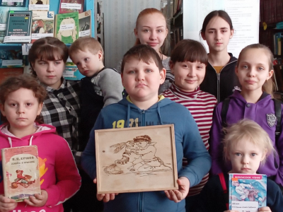 «За Коньком-Горбунком в сказку русскую войдём»