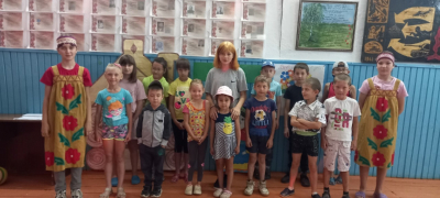 Познавательная программа  &quot;Традиции и обычаи русского народа&quot;.