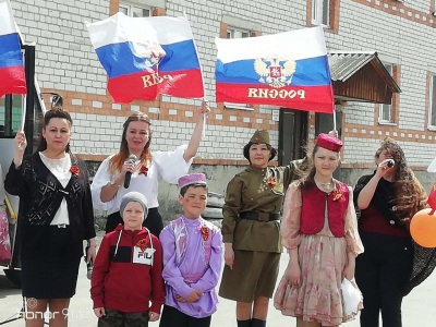 Фронтовая бригада дала концерты...