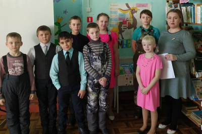 «За Коньком-Горбунком в сказку русскую войдем»