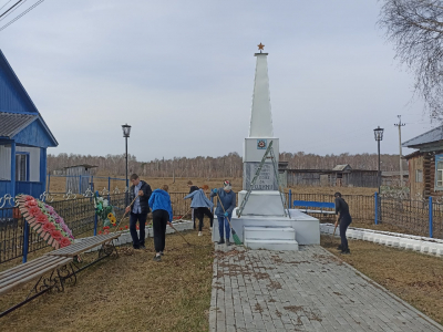 Благоустройство памятника